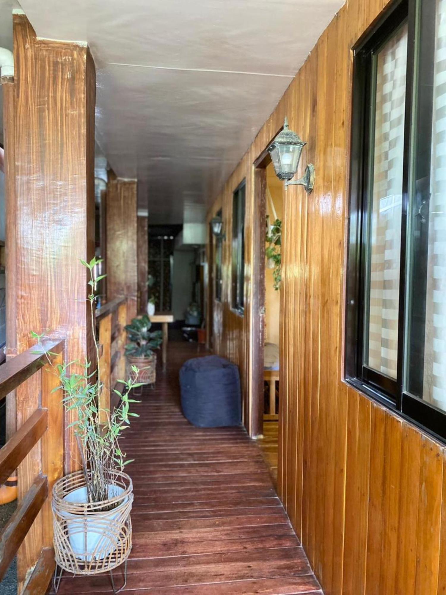 Malayah Hostel 卢纳将军城 外观 照片