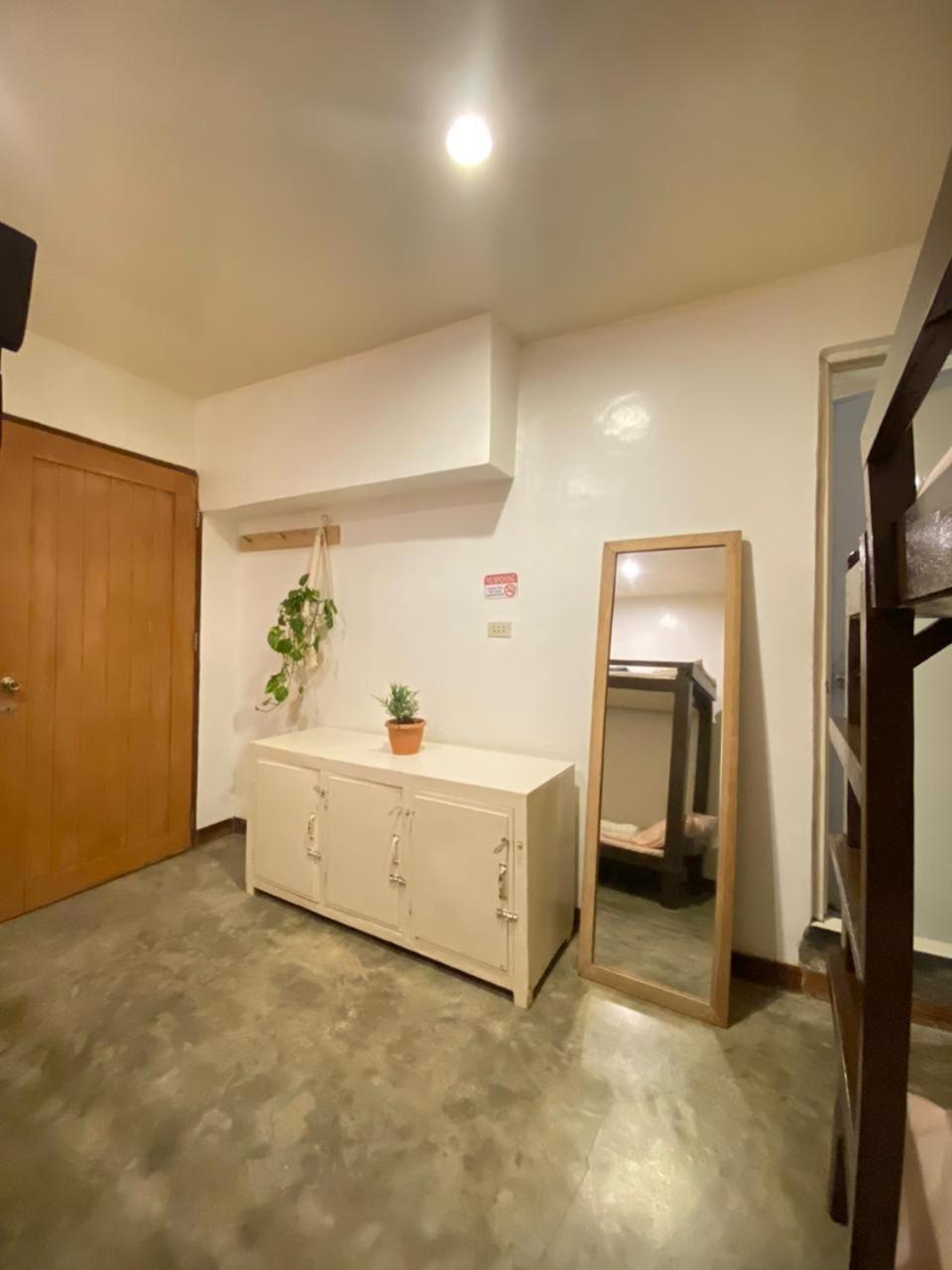 Malayah Hostel 卢纳将军城 外观 照片